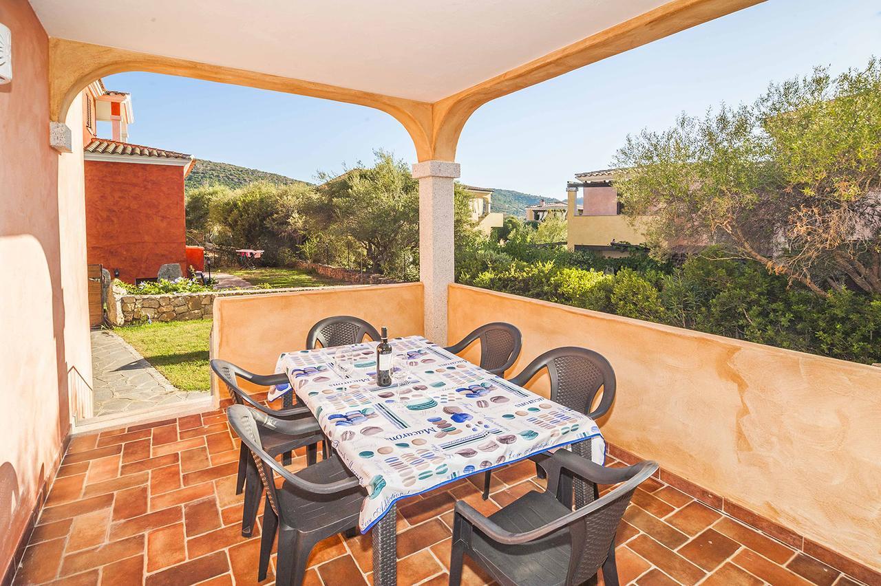 Residence Tanaunella Budoni Exterior photo