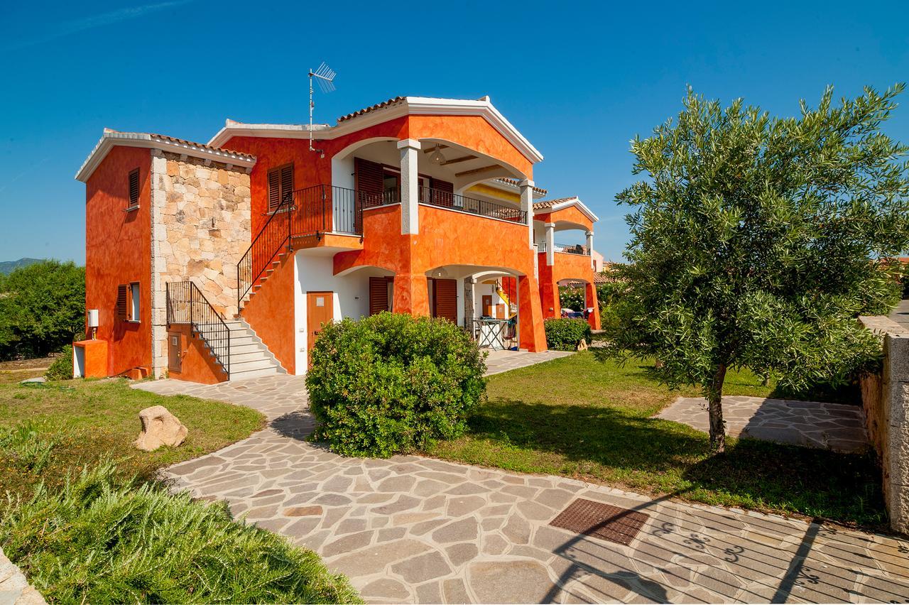 Residence Tanaunella Budoni Exterior photo